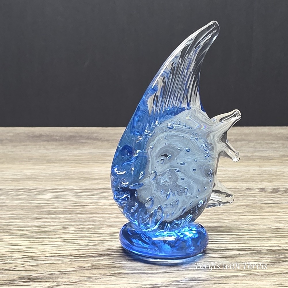 Vintage Blue Angel Fish Figurine 3.75" Hand Blown Glass Art Controlled Bubble - Picture 4 of 11